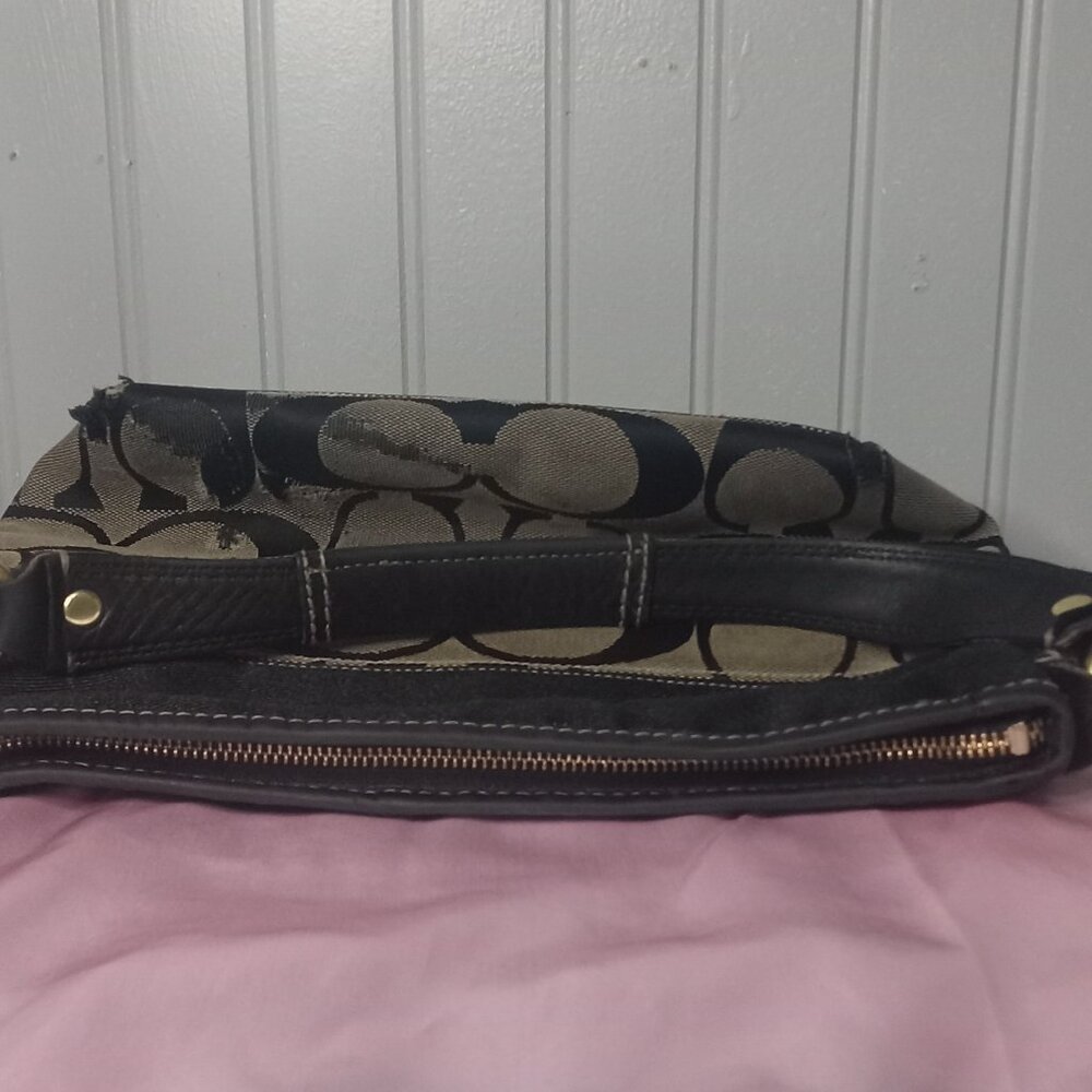Vintage Coach Signature C Purse - Picture 11 of 12